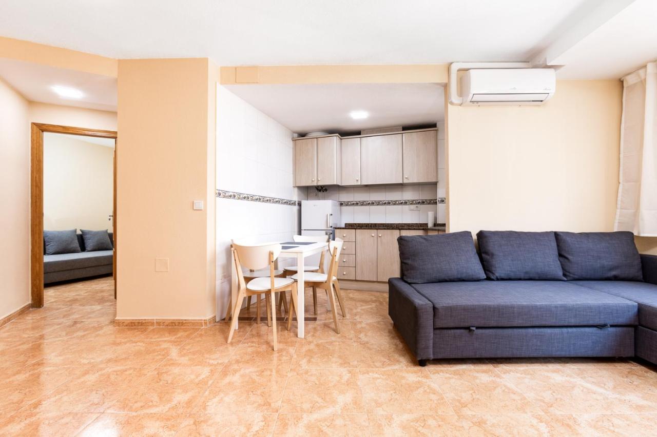 Apartamiento Fragata Apartment Торевиеха Екстериор снимка